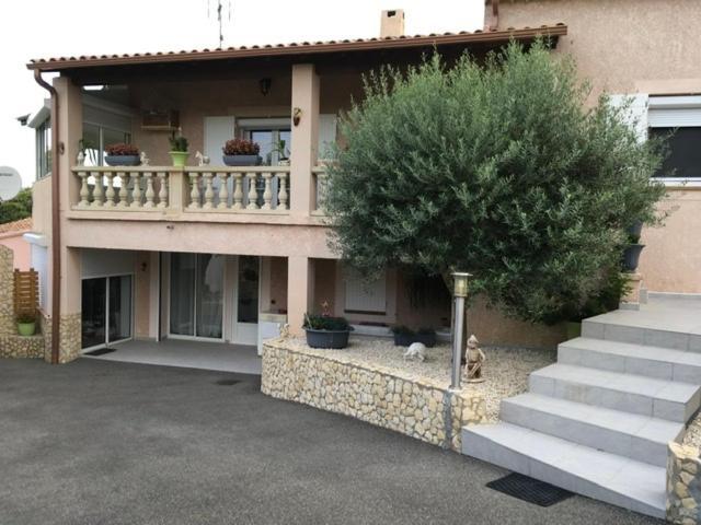 Appartement Rez de chaussé Bollène Exterior foto